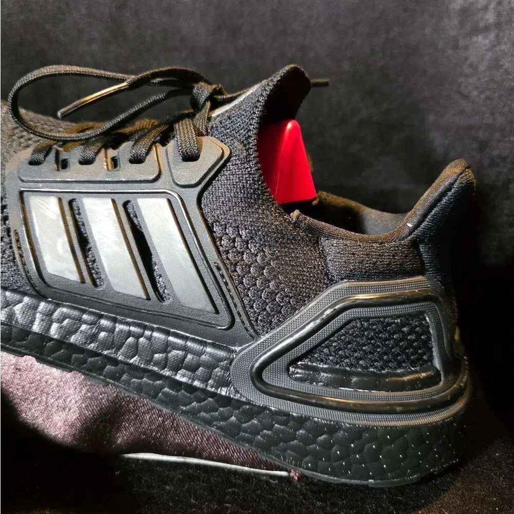 Adidas Ultra Boost Womens Size 8